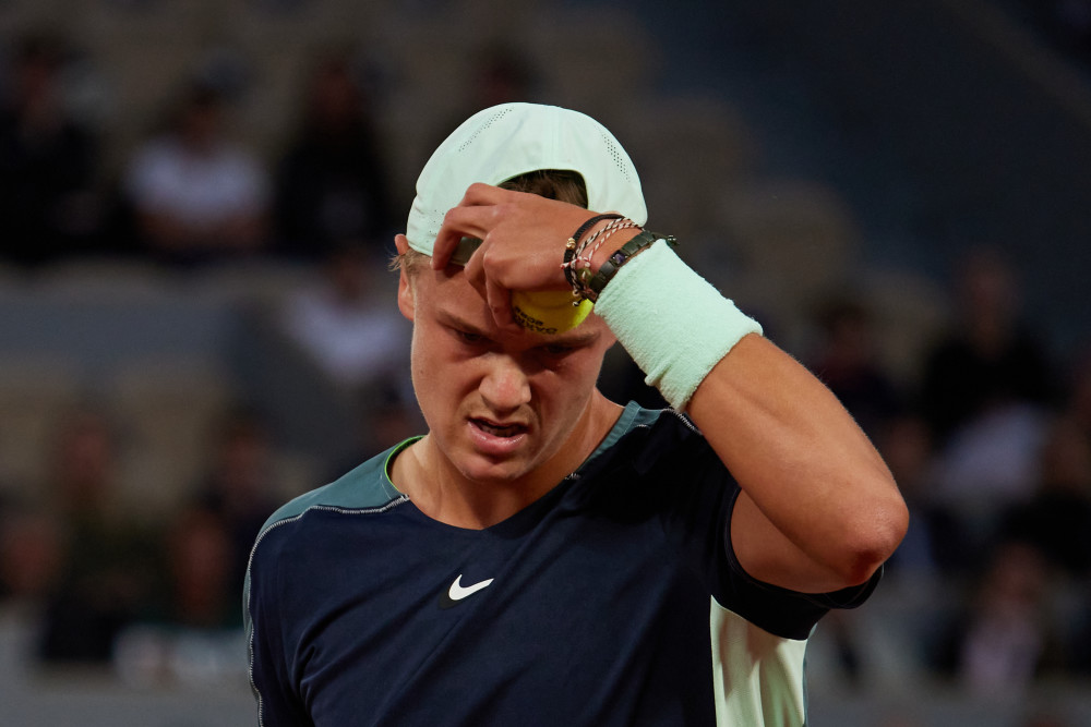 哈兰德的持 哈兰德的持