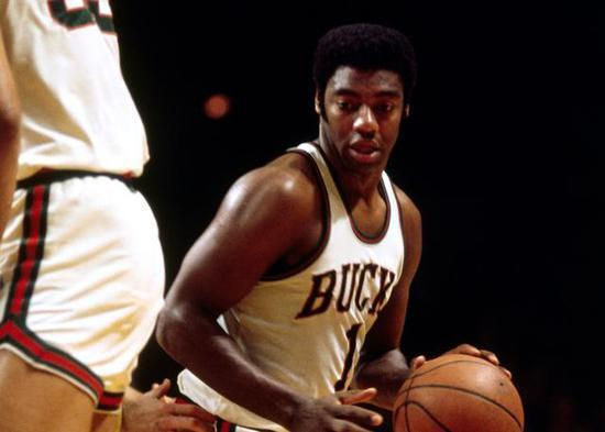 她用实力证 她用实力证